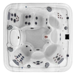 Jacuzzi Marquis z serii Crown Collection